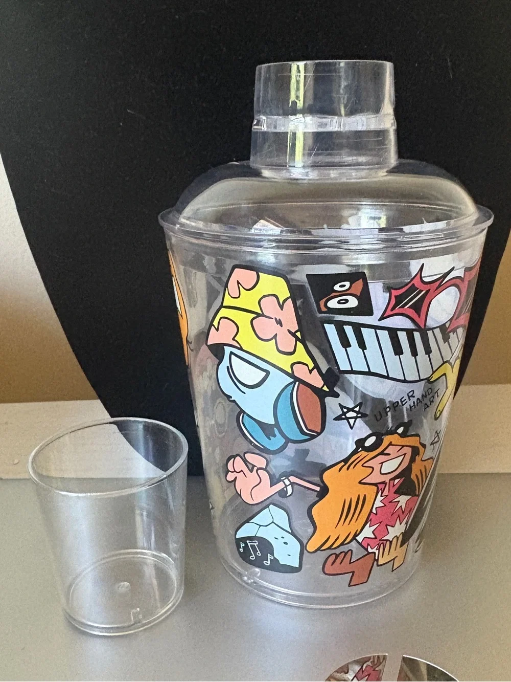 Upper Hand Art Cartoon Plastic Tumbler